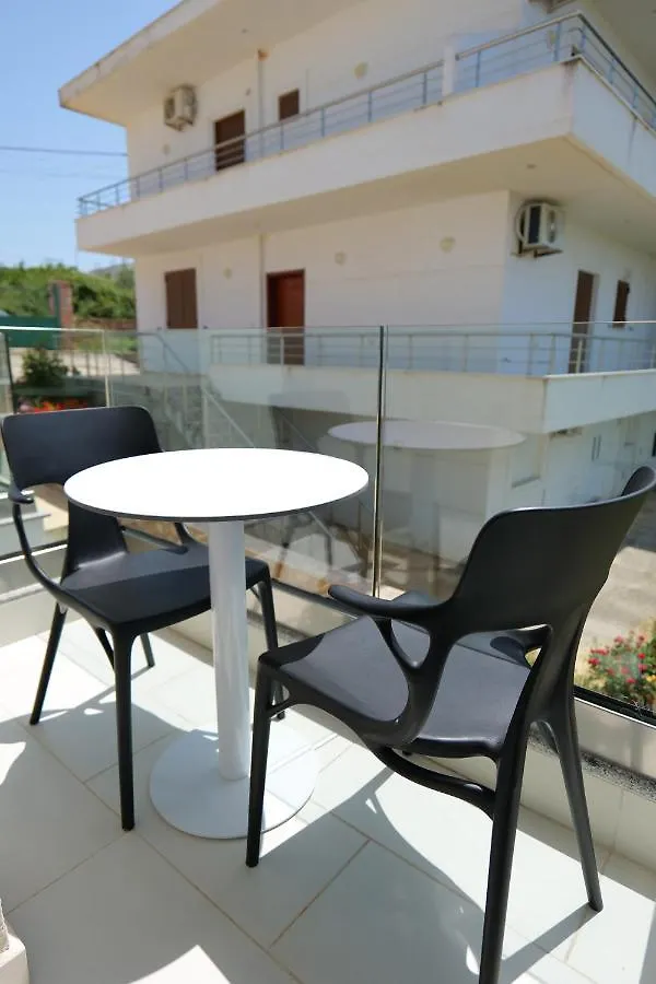 The View Hotel קסאמיל 3*,