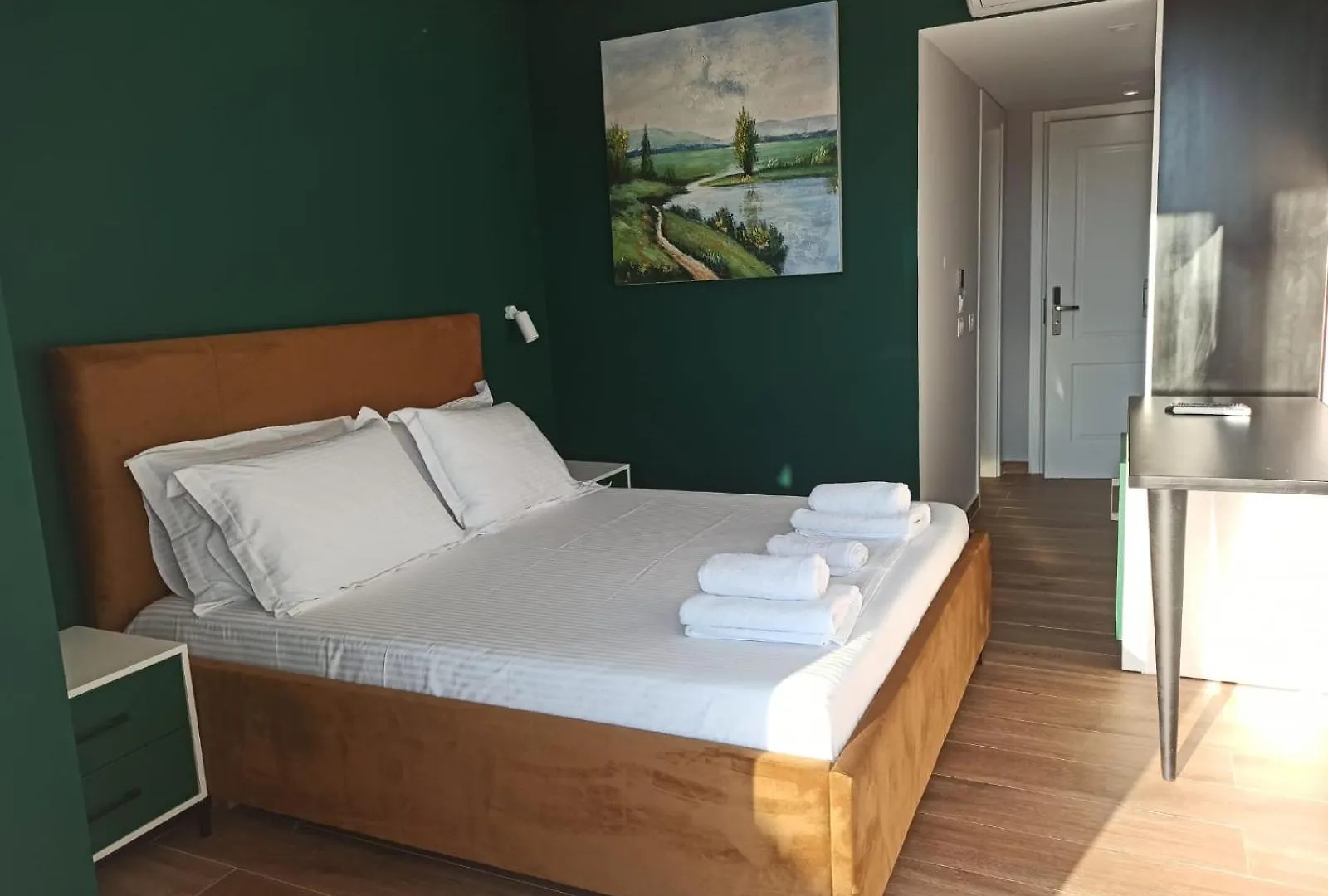 The View Hotel קסאמיל